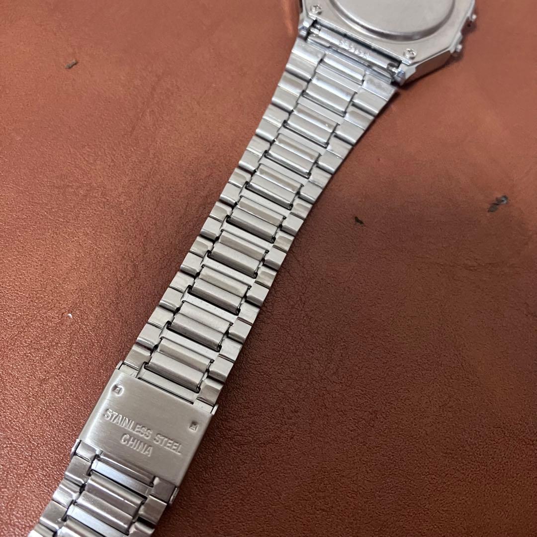 CASIO CLASSIC A158WEA-1JF 本田翼 モデル　ユニセック