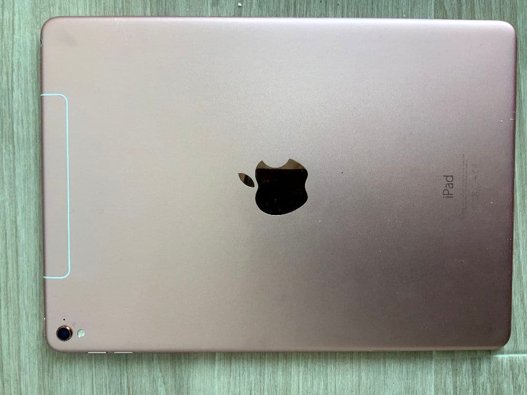 iPad本体 iPad Pro 9.7 Wi-Fi+Cellular 32GB A1674