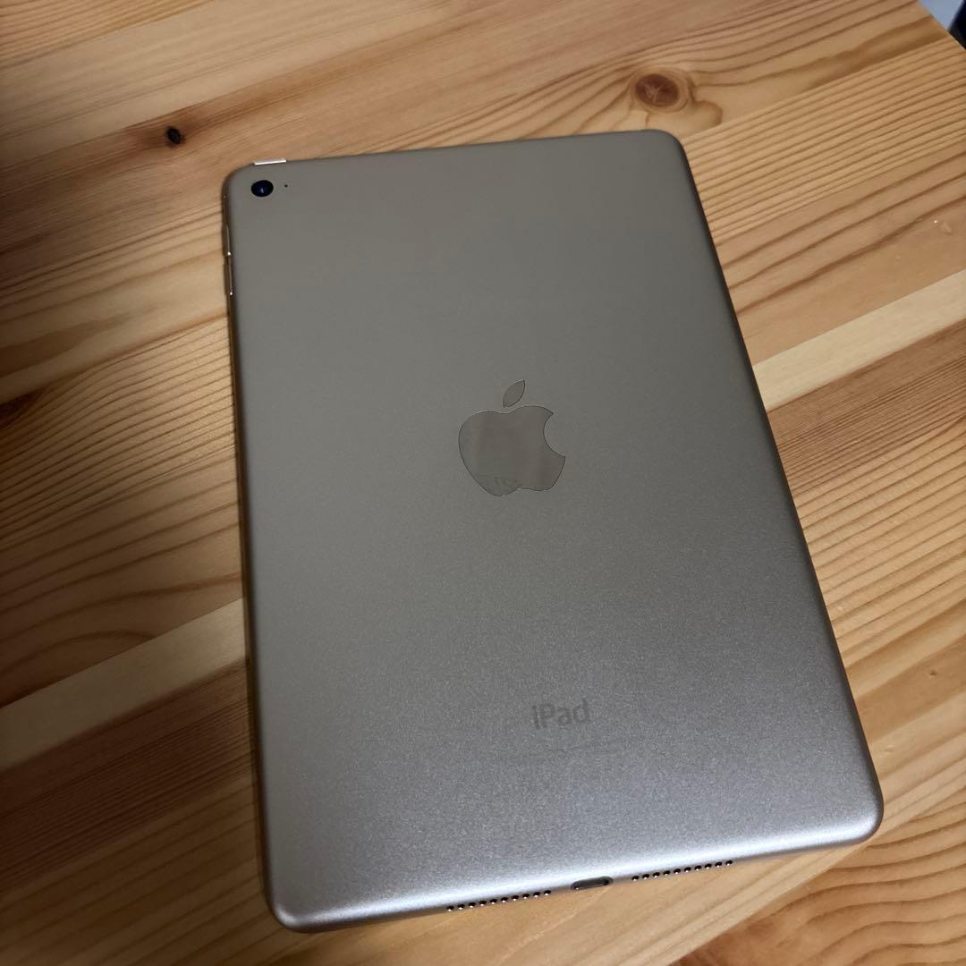 iPad mini4 128GB 本体 wifi版