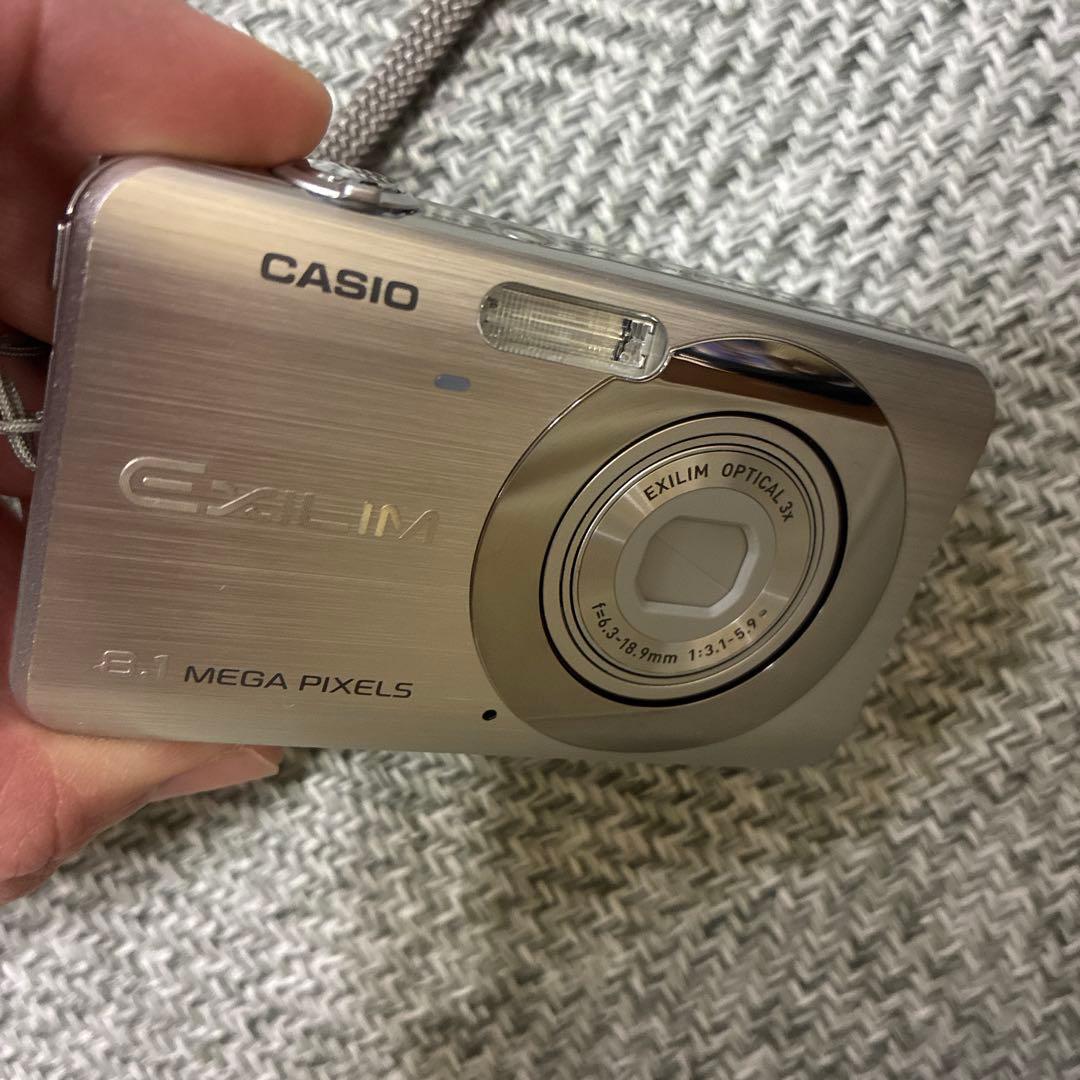 CASIO EX-Z80 デジタルカメラ　美品　SDカード付き