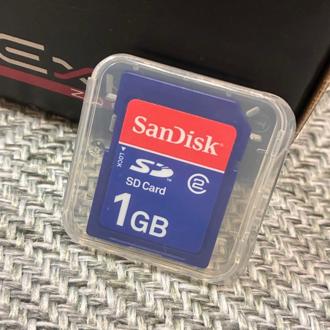 CASIO EX-Z80 デジタルカメラ　美品　SDカード付き