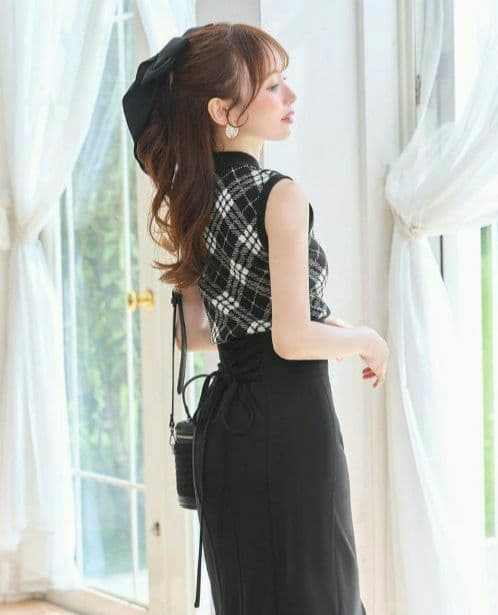 ミシェルマカロン❤︎大人の美脚スカート　ブラック XS マーメイドスカート