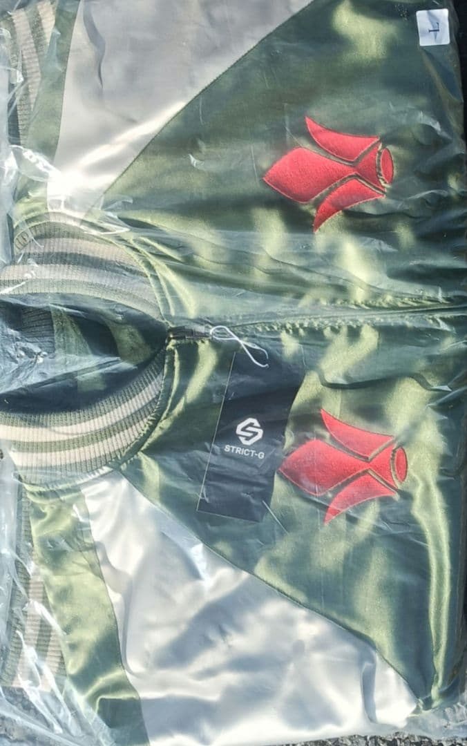 『機動戦士ガンダム 鉄血のオルフェンズ 』スカジャン ガンダム・バルバトス