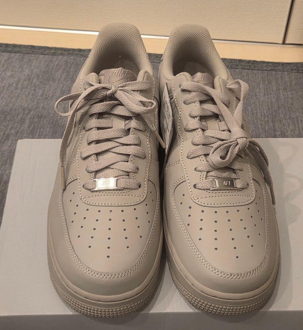Nike Air Force 1 グレー