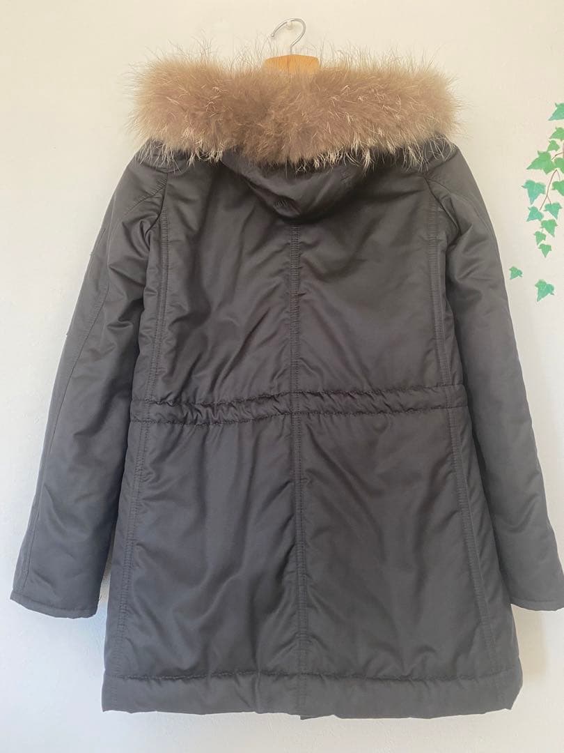 バーバリーブルーレーベルモッズコート 黒 ファー付き