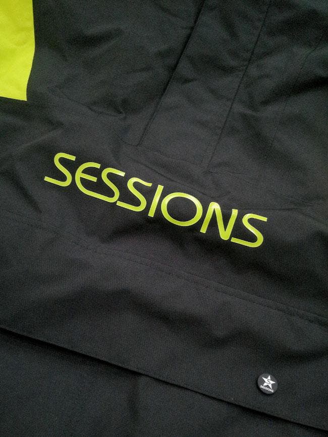 美品 23/24モデル SESSIONS スノーボードウエア 上下セット 2XL