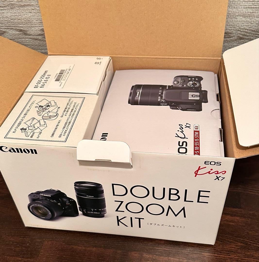 Canon 一眼レフカメラ　kiss x7 ダブルズームキット