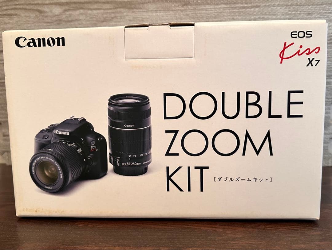 Canon 一眼レフカメラ　kiss x7 ダブルズームキット