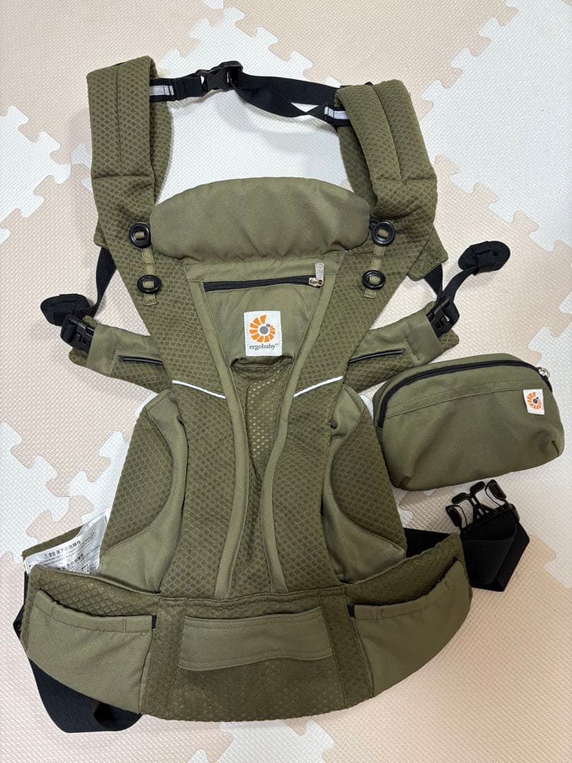 エルゴベビー オムニ ブリーズ（オリーブグリーン）