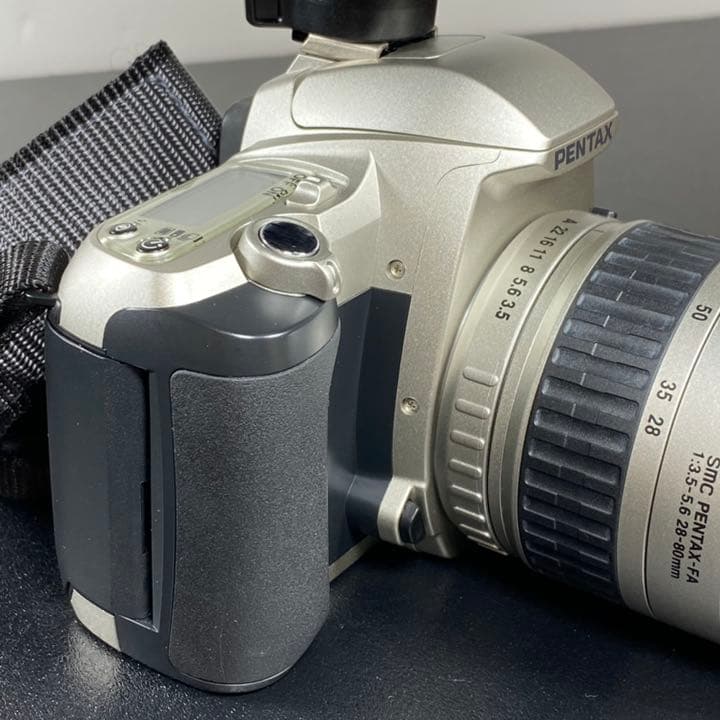 ペンタックスMZ-7 レンズ2本 ストロボ付き
