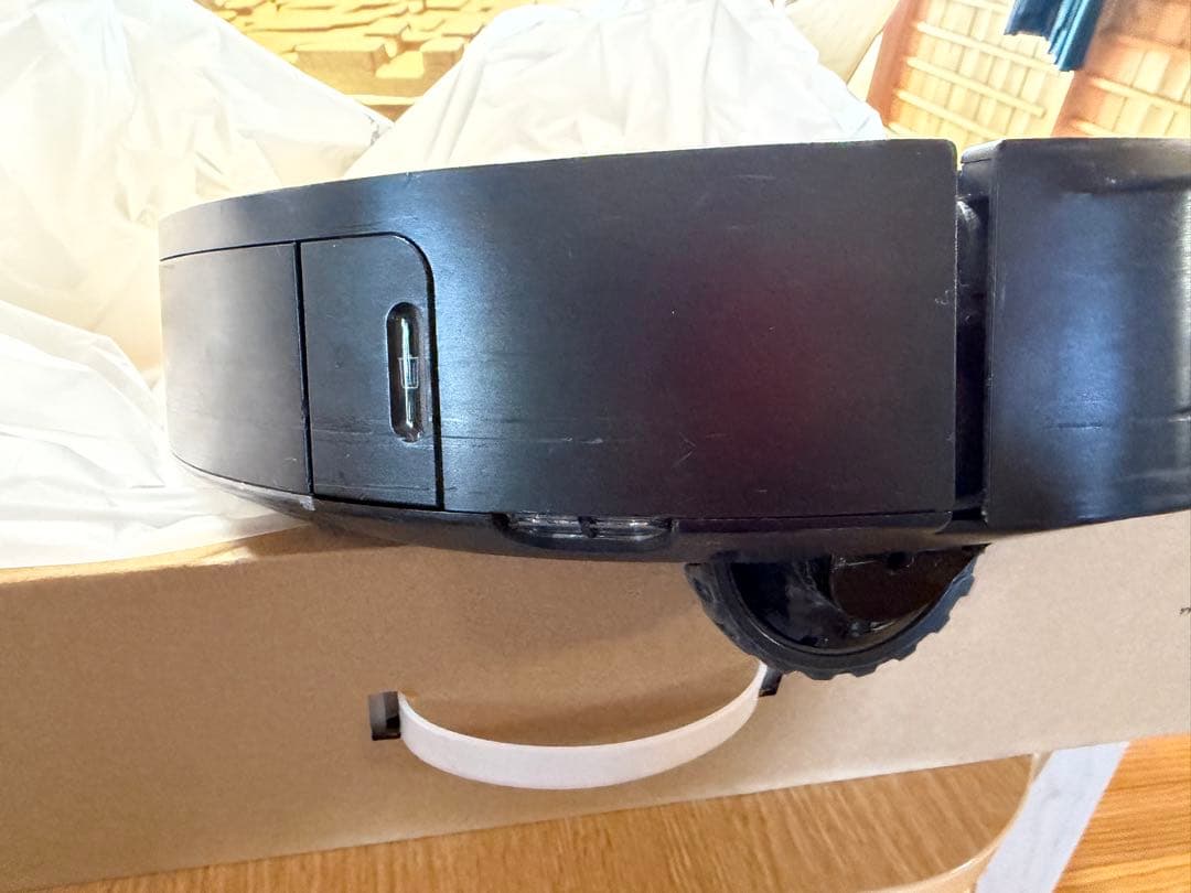 h*u様 ルンバj7 本体とクリーンベース充電ステーション