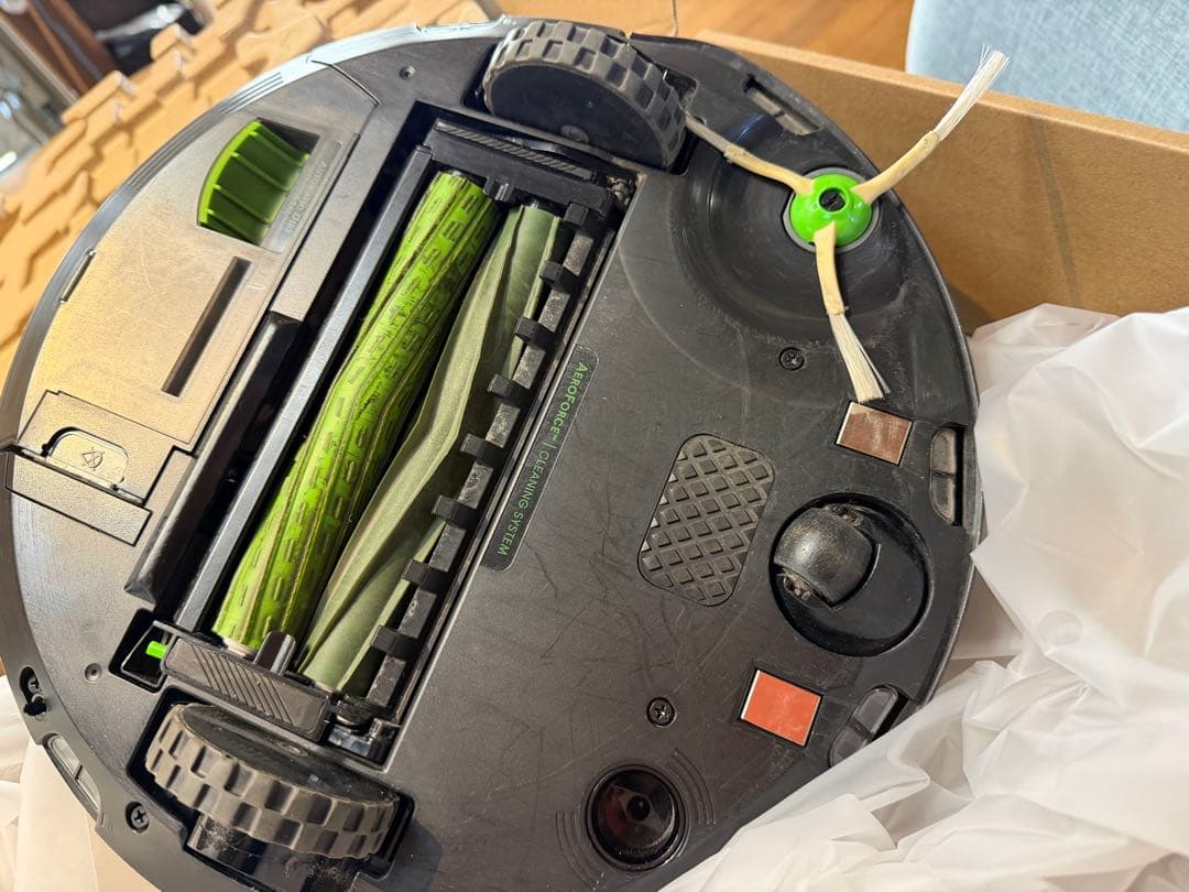 h*u様 ルンバj7 本体とクリーンベース充電ステーション