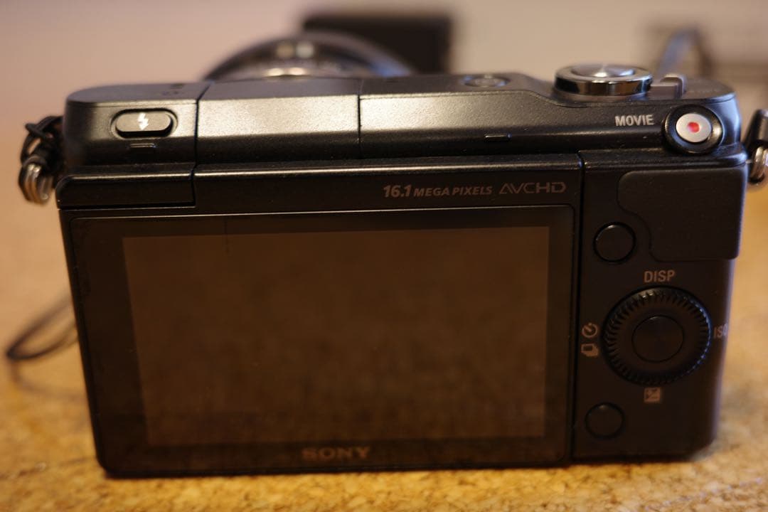 動作確認済み！SONY NEX-3N ミラーレス一眼カメラ