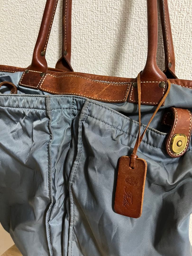 hirofuji　Felisi フェリージ　ヘルメットバッグ　サックス