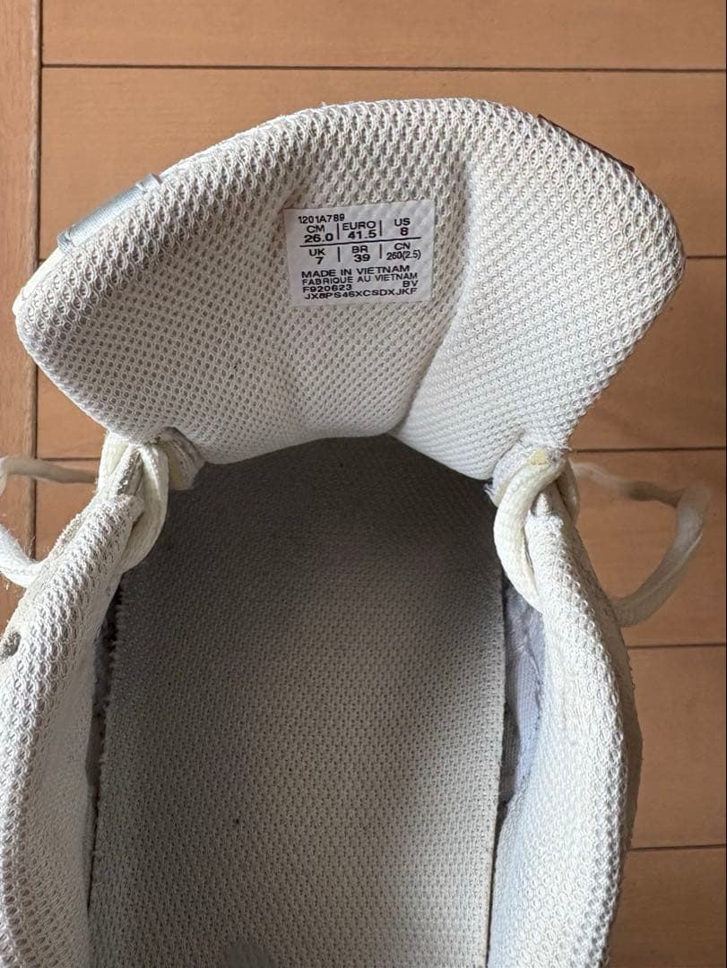 靴 asics GEL-NYC White/Cream