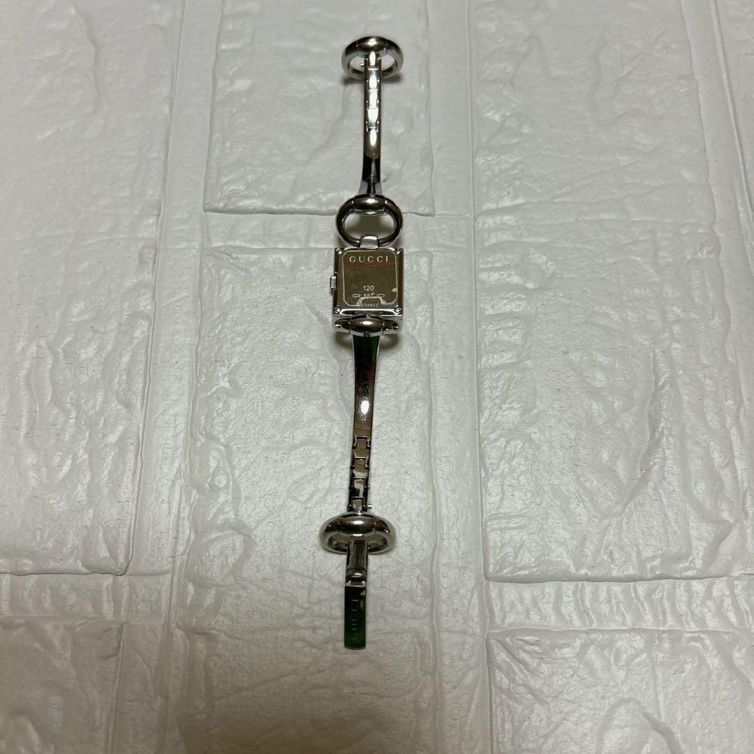 GUCCI 腕時計 レディース Gスクエア GG柄 ダイヤインデックス