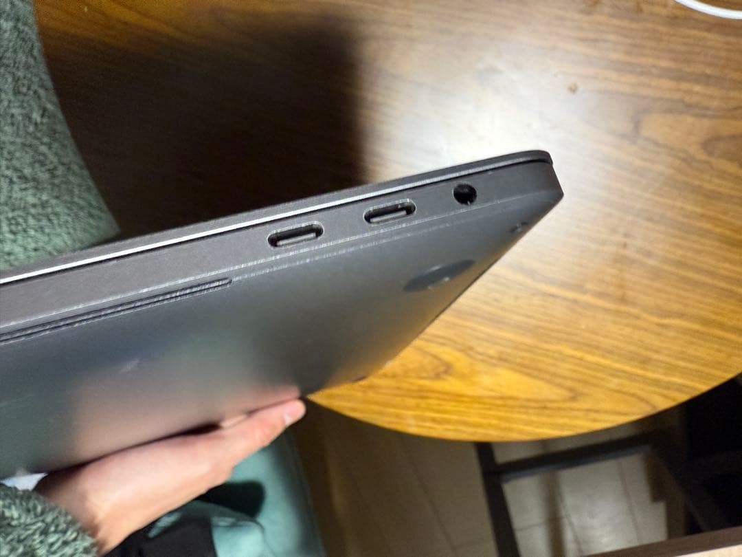 MacbookPro 2020 日本語配列 充電器 箱あり 中古美品