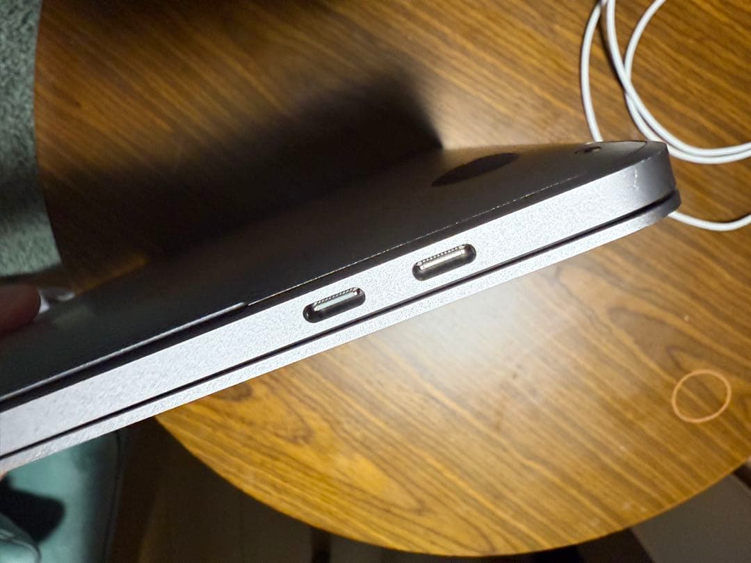 MacbookPro 2020 日本語配列 充電器 箱あり 中古美品