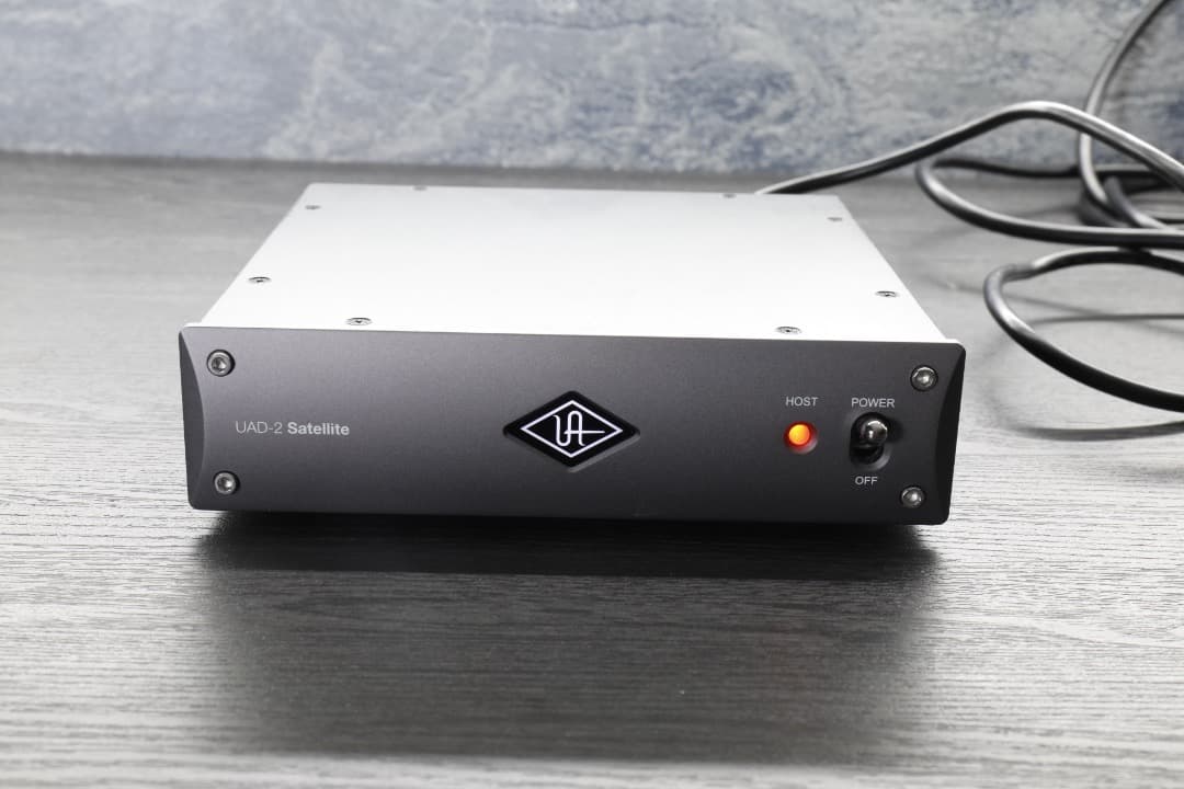 その他 UNIVERSAL AUDIO UAD2 SATELLITE TB3 QUAD