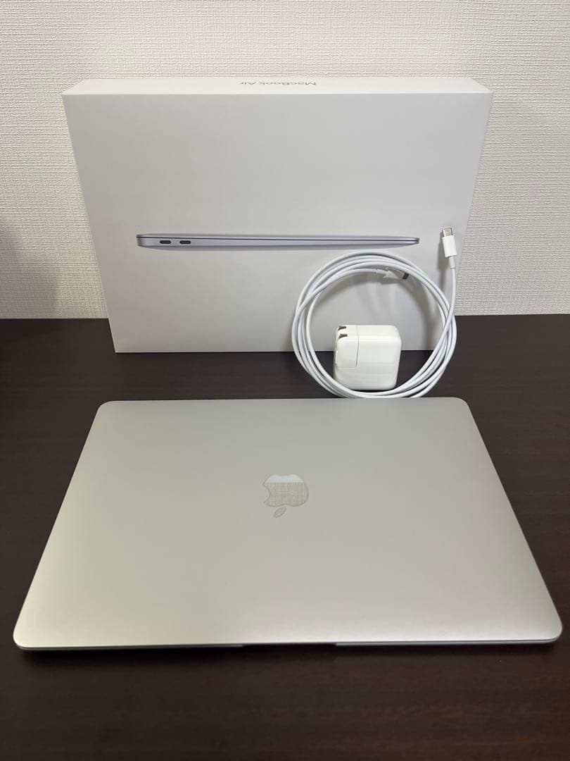 Apple MacBook Air 2020 M1 メモリ/8GB 256GB