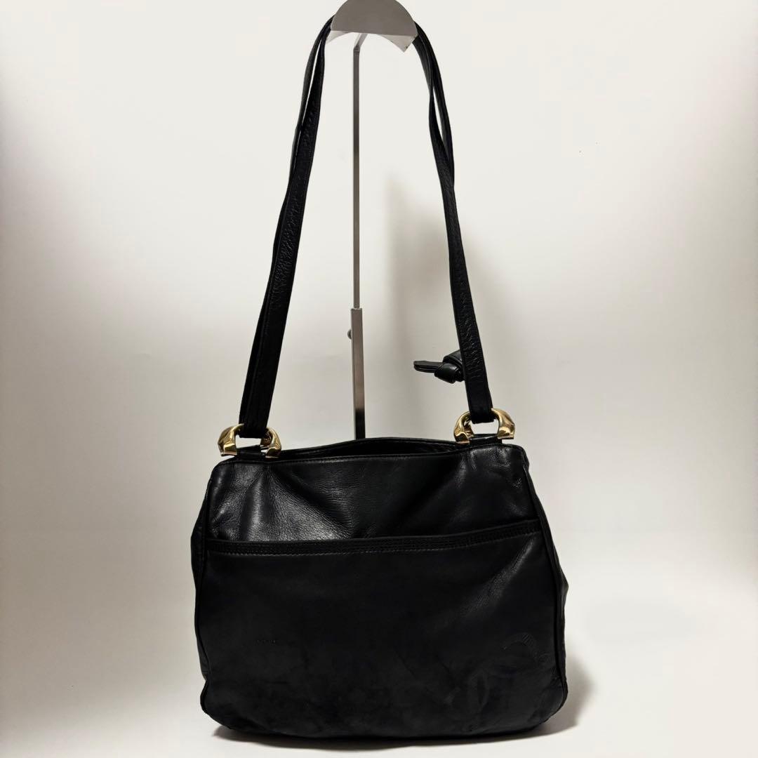 ロエベ ショルダーバッグ ナッパレザー アナグラム 黒　ゴールド金具