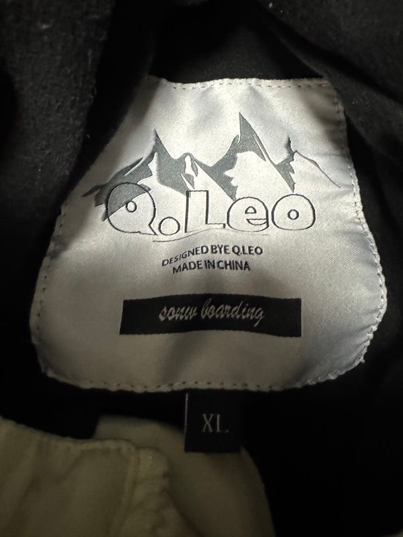 【送料込み！】Qleo 日本未発売　上下セット XL