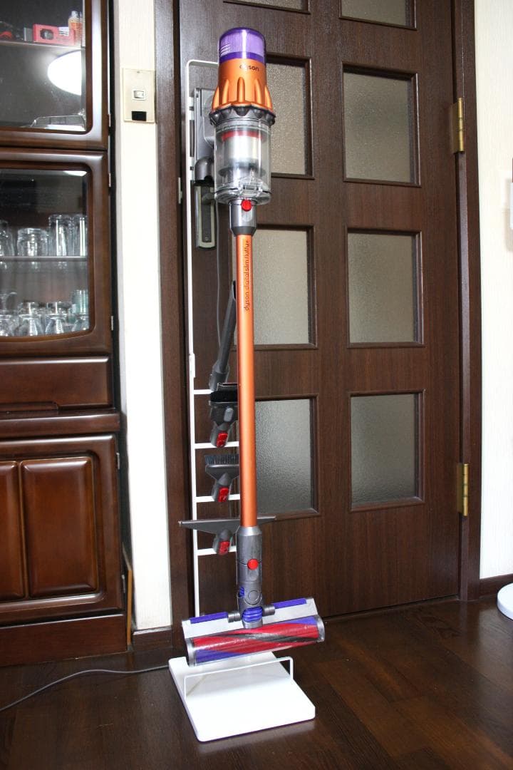 ダイソンdyson digital slim fluffy SV18