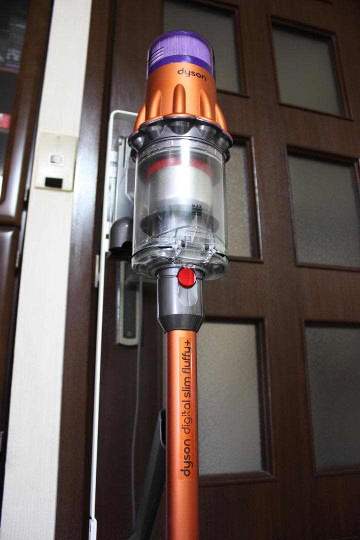 ダイソンdyson digital slim fluffy SV18