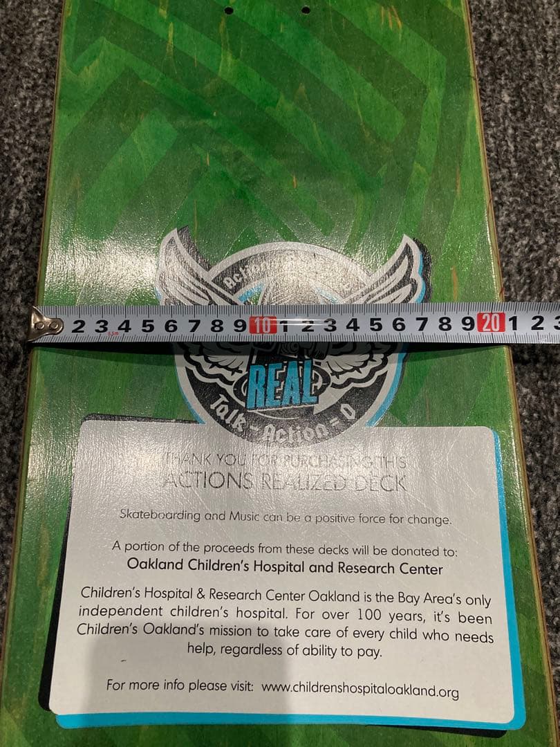 【ポ◯ト】greenday スケボーデッキ　real コラボ