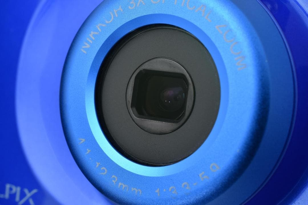 【お値下げ歓迎・美品】　ニコン　Nikon COOLPIX W100 ブルー