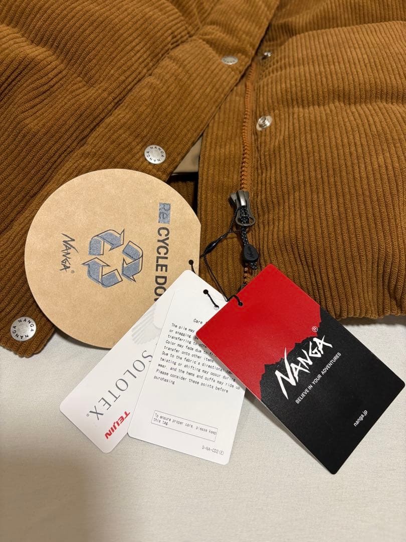 NANGA コーデュロイショートダウンジャケット