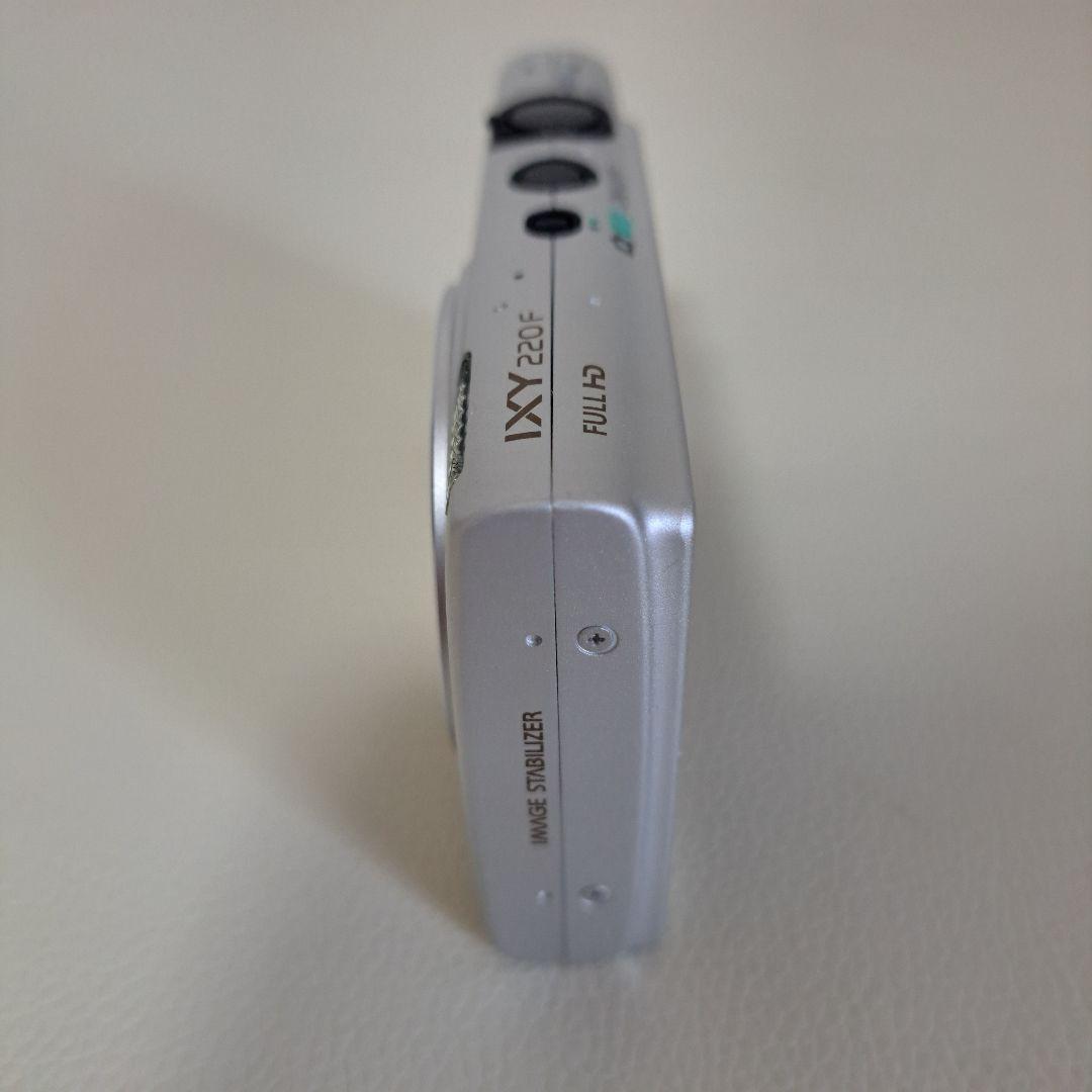 【極美品】Canon IXY 220F コンパクト デジタルカメラ