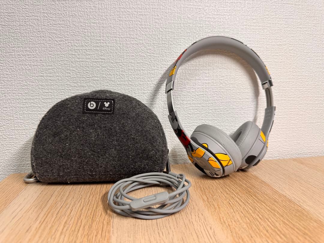beats solo3 wireless ミッキー　ヘッドフォン　ディズニー