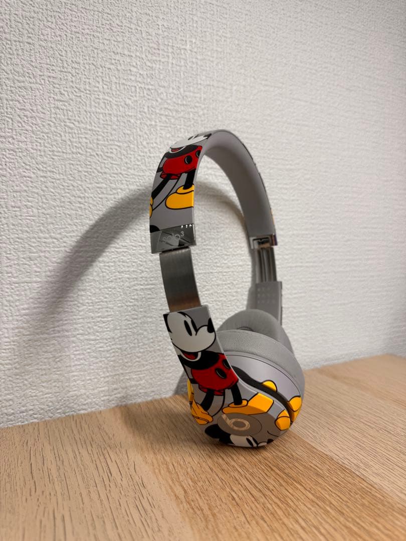 beats solo3 wireless ミッキー　ヘッドフォン　ディズニー