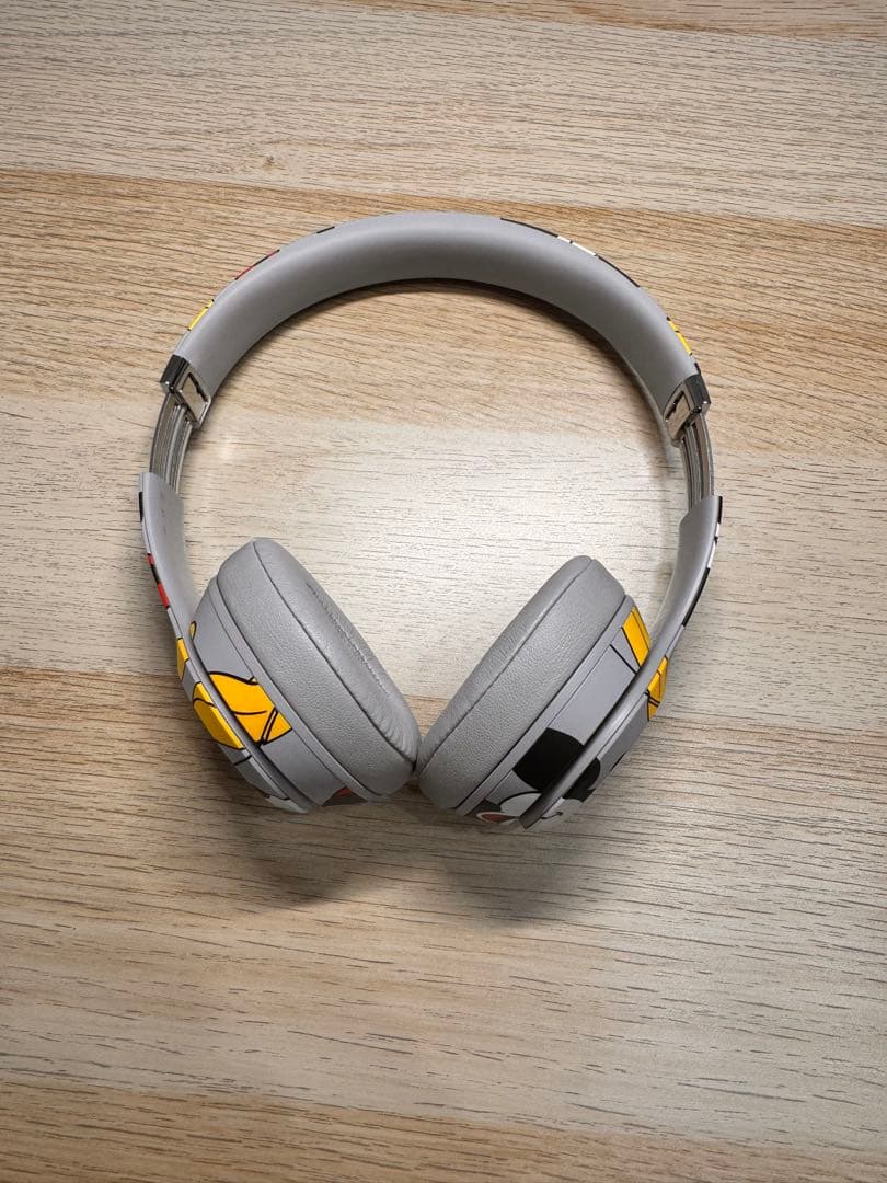 beats solo3 wireless ミッキー　ヘッドフォン　ディズニー