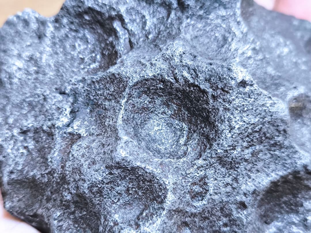 l*a様 鉄隕石 大型 約2.2キロ 良型 原石 パワーストーン 隕石