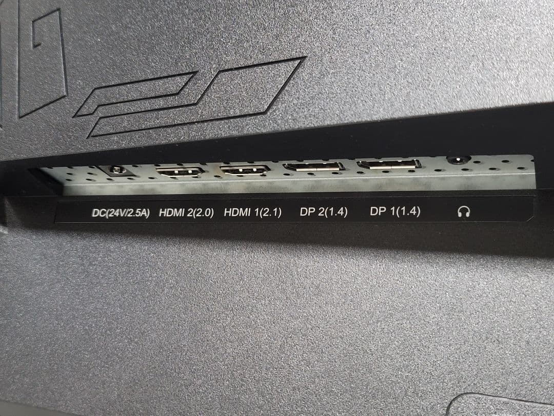 美品　JAPANNEXT 28インチ 4K 144Hz ゲーミングモニター