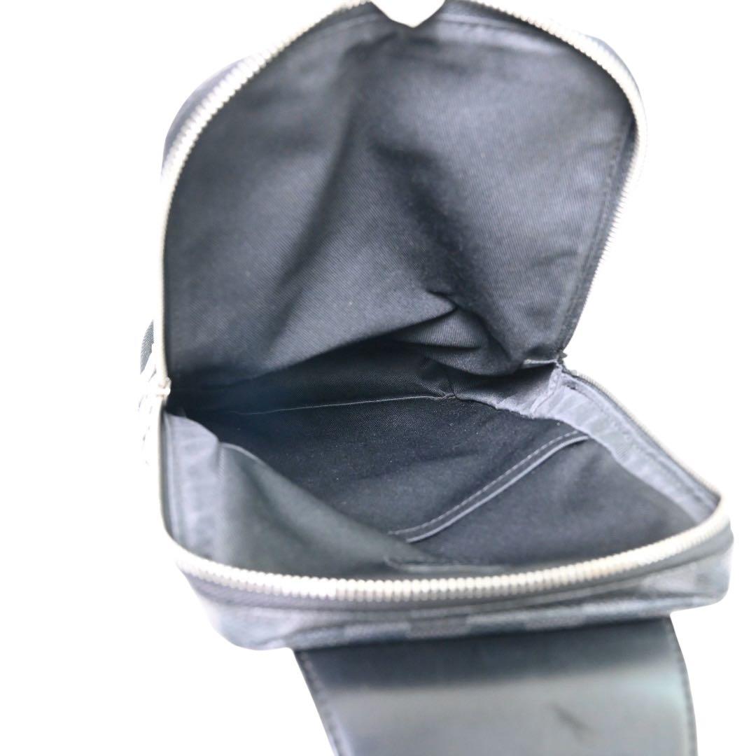 【美品】ルイヴィトン　ダミエ ブラック ボディバッグ　スリングバッグ　黒