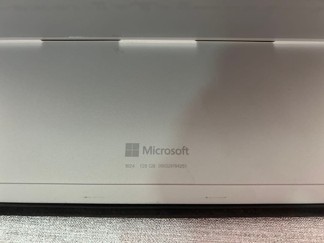 Microsoft Surface Go モデル 1824 128GB