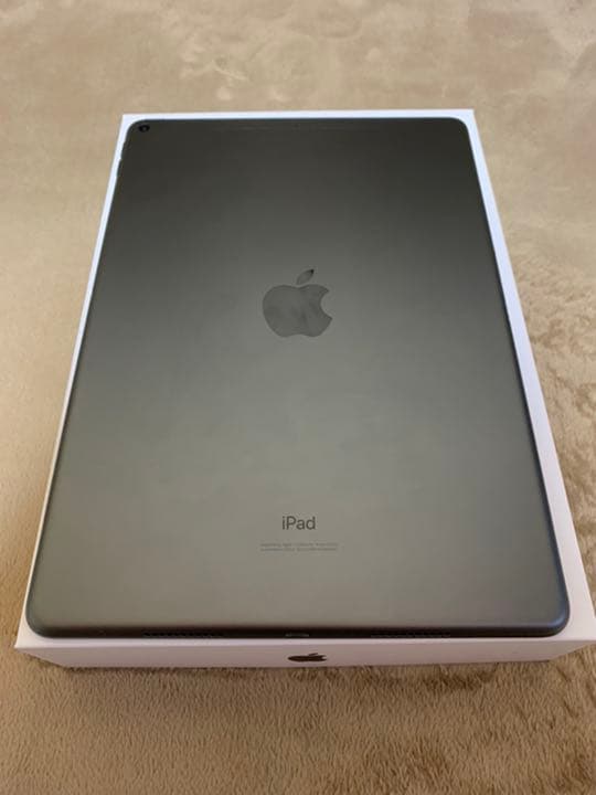 iPad Air Wi-Fi + Cellular 第3世代