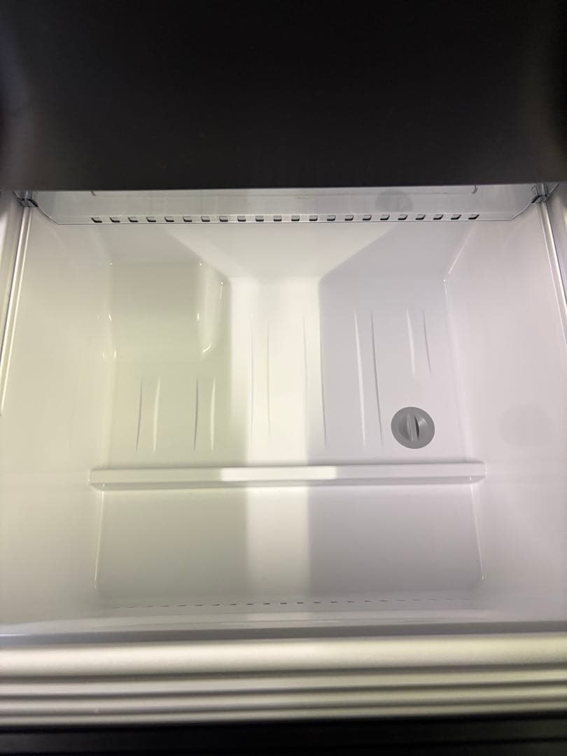 ハイアール　３ドア冷蔵庫　325ℓ　2023年　SLIMORE JR-CV34B