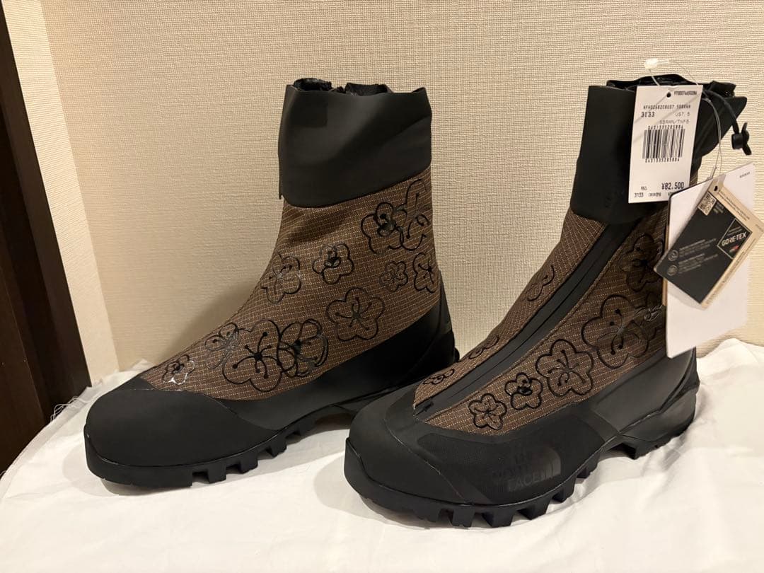 定価以下 未使用 THE NORTH FACE × セシリー ブーツ