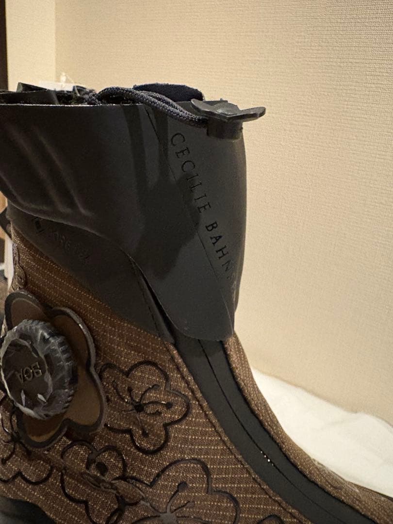 定価以下 未使用 THE NORTH FACE × セシリー ブーツ