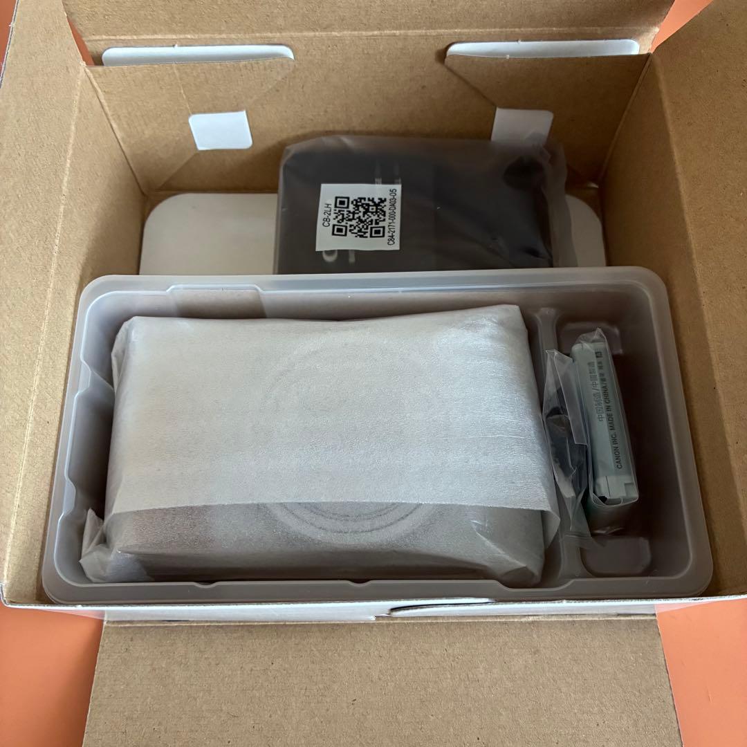 【新品・未使用】Canon PowerShot SX740 HS シルバー