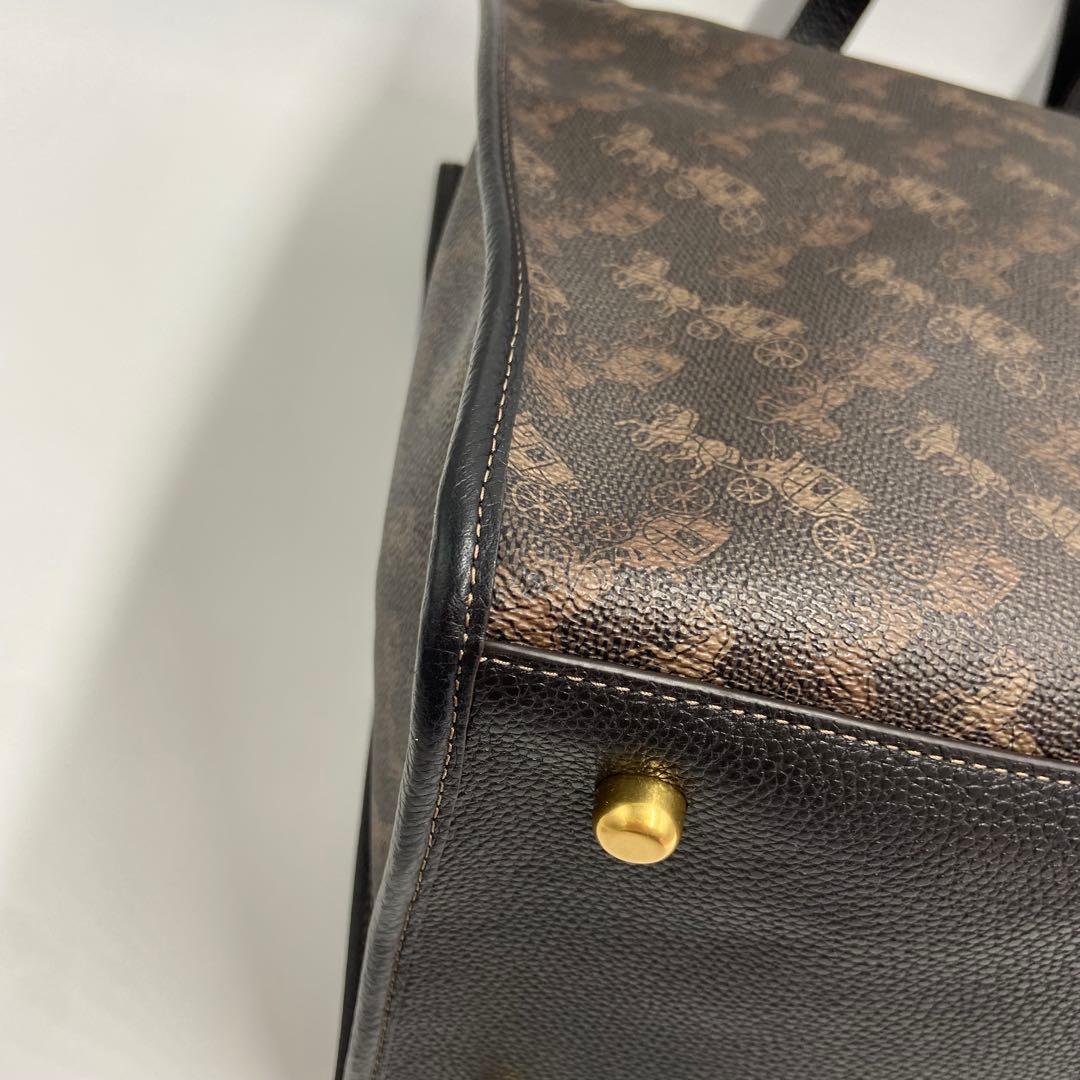 極美品✨ コーチ フィールド トート 40 ホースアンドキャリッジ 馬車柄 黒