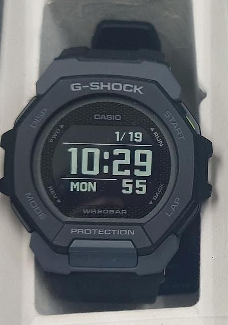カシオ Gショック 海外モデル 　携帯対応 GBD-300-1 新品
