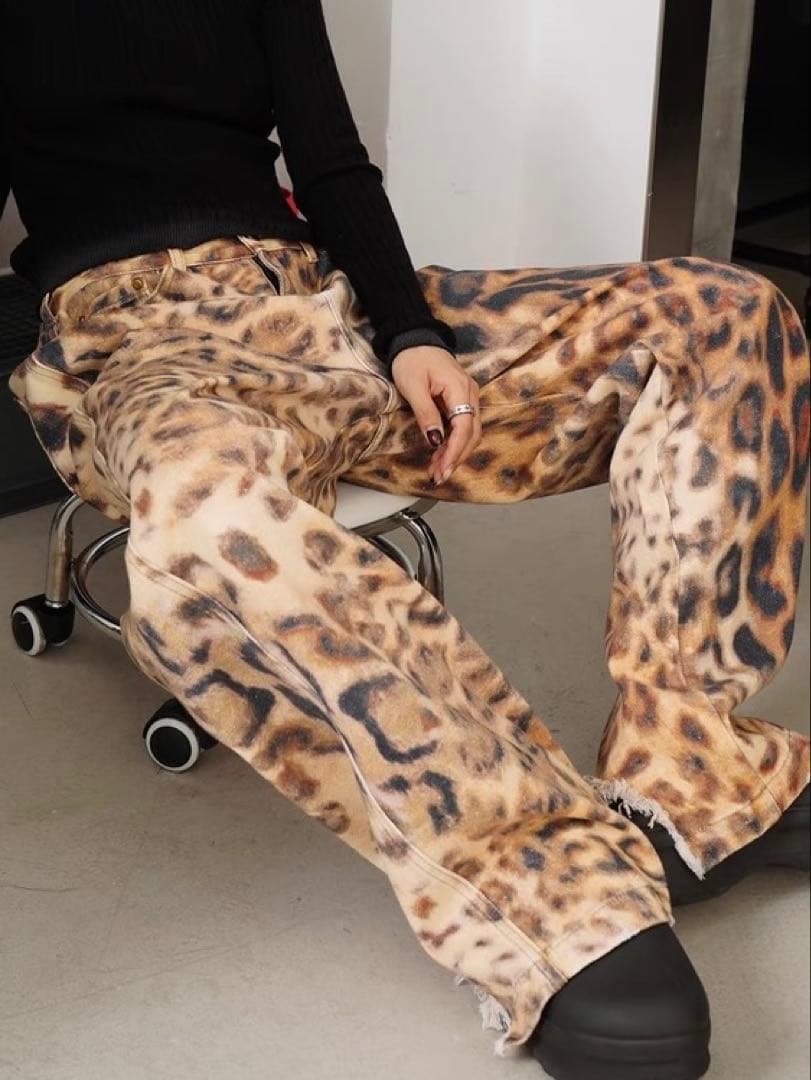 レオパード プリント デニム パンツ ヒョウ柄 豹柄