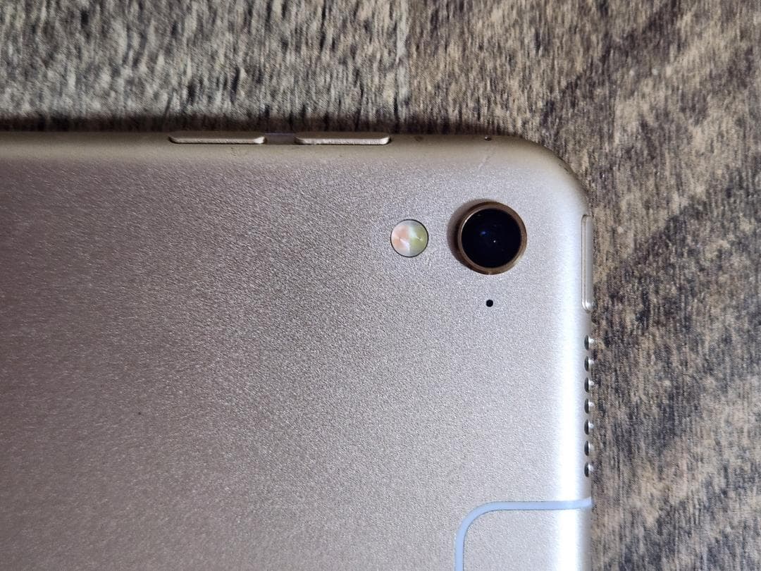 【美品】iPadPro 9.7 Wi-Fi+Cellular 32GB【送料込】