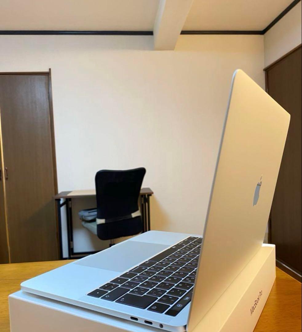 美品 MacBook Pro メモリ16GB/ SSD512GB/