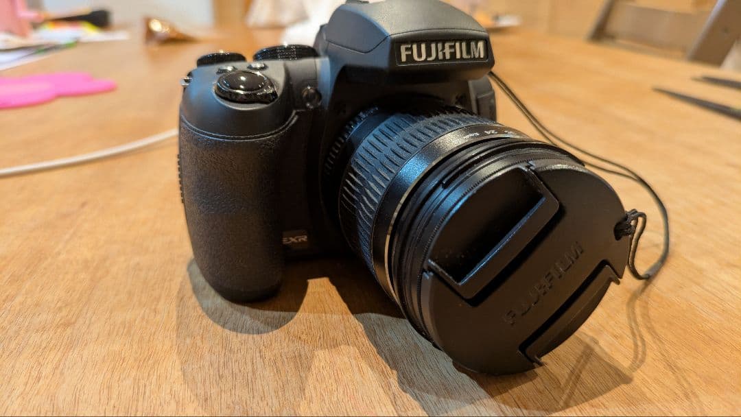 FUJIFILM HS30EXR デジタルカメラ